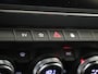 Renault Captur 1.6 E-Tech Plug-in Hybrid 160 PK Intens Navigatie | Camera  |  Climate  Control | Cruise Control | Parkeersensoren | Lichtmetalen Velgen