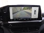 Volkswagen e-Transporter Caravelle 32 L1H1 Life 64 kWh | 9 persoons | Navigatie | Cruise control | ECC | Camera | App connect | Stoelverwarming | LED | PDC | 17" LM velgen | Life pakket | DAB+ |
