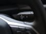 Volkswagen e-Transporter Caravelle 32 L1H1 Life 64 kWh | 9 persoons | Navigatie | Cruise control | ECC | Camera | App connect | Stoelverwarming | LED | PDC | 17" LM velgen | Life pakket | DAB+ |