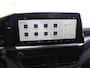 Volkswagen e-Transporter Caravelle 32 L1H1 Life 64 kWh | 9 persoons | Navigatie | Cruise control | ECC | Camera | App connect | Stoelverwarming | LED | PDC | 17" LM velgen | Life pakket | DAB+ |