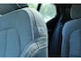 Volvo EX40 Single Motor Extended Range Ultra | Panoramisch schuif-/kanteldak | Verwarmbare voorstoelen + stuurwiel | Premium audio by Harman Kardon | 360 graden camera | Power Seats incl. Memory | Warmtepomp | Adaptieve cruise control & Pilot assist
