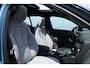 Volvo EX40 Single Motor Extended Range Ultra | Panoramisch schuif-/kanteldak | Verwarmbare voorstoelen + stuurwiel | Premium audio by Harman Kardon | 360 graden camera | Power Seats incl. Memory | Warmtepomp | Adaptieve cruise control & Pilot assist