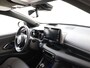 Toyota Yaris 1.5 Hybrid Style | Dealer Onderhouden | Head-Up Display | Stoelverwarming | Draadloze telefoonlader | Apple CarPlay/Android auto | Cruise Control Adaptive | achteruitrijcamera |