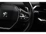 Peugeot 3008 1.6 HYbrid 225 Allure Pack Business Unieke Kilometerstand! | Camera | Climate | 18" Lichtmetaal | Digitaal Dashboard | Leder/Stof | Parkeersensoren | Achteruitrijcamera | Apple Carplay/Android Auto|telefoonintegratie premium | Cruise control