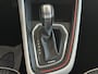 Renault Clio 1.6 E-Tech Hybrid 140 Intens 360 CAMERA | STOEL-/STUURVERWARMING | CLIMATE CONTROL | CRUISE COTNROL |