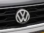 Volkswagen T-Roc 1.0 TSi 115 Pk Style | Stoel/Stuurverwarming | Adaptive Cruise | Panorama dak | Trekhaak | Camera | Climatronic | CarPlay | 17 Inch | 73.436 Km !!
