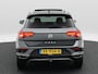 Volkswagen T-Roc 1.0 TSi 115 Pk Style | Stoel/Stuurverwarming | Adaptive Cruise | Panorama dak | Trekhaak | Camera | Climatronic | CarPlay | 17 Inch | 73.436 Km !!