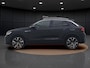 Volkswagen T-Roc 1.5 TSI R-Line | Pano dak | Trekhaak | Elek Achterklep | Camera | Navigatie | Stoelverwarming | 19" |