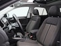 Volkswagen T-Roc 1.5 TSi 150 Pk Style | Trekhaak | Panorama dak | Adaptive Cruise | Parkeersensoren | Climatronic | CarPlay | 18 Inch | 49.300 Km !!