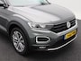 Volkswagen T-Roc 1.5 TSi 150 Pk Style | Trekhaak | Panorama dak | Adaptive Cruise | Parkeersensoren | Climatronic | CarPlay | 18 Inch | 49.300 Km !!