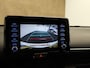 Toyota Yaris 1.5 Hybrid Dynamic - ORIGINEEL NEDERLANDSE AUTO - ACHTERUITRIJCAMERA - APPLE CARPLAY/ANDROID AUTO - ADAPTIEVE CRUISE CONTROL - KEYLESS ENTRY & START - LED KOPLAMPEN - VOLLEDIG DIGITAAL INSTRUMENTENPANEEL - RIJSTROOKSENSOR - VERKEERSBORDDETECTIE