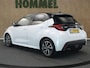 Toyota Yaris 1.5 Hybrid Dynamic - ORIGINEEL NEDERLANDSE AUTO - ACHTERUITRIJCAMERA - APPLE CARPLAY/ANDROID AUTO - ADAPTIEVE CRUISE CONTROL - KEYLESS ENTRY & START - LED KOPLAMPEN - VOLLEDIG DIGITAAL INSTRUMENTENPANEEL - RIJSTROOKSENSOR - VERKEERSBORDDETECTIE