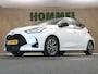 Toyota Yaris 1.5 Hybrid Dynamic - ORIGINEEL NEDERLANDSE AUTO - ACHTERUITRIJCAMERA - APPLE CARPLAY/ANDROID AUTO - ADAPTIEVE CRUISE CONTROL - KEYLESS ENTRY & START - LED KOPLAMPEN - VOLLEDIG DIGITAAL INSTRUMENTENPANEEL - RIJSTROOKSENSOR - VERKEERSBORDDETECTIE