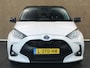 Toyota Yaris 1.5 Hybrid Dynamic - ORIGINEEL NEDERLANDSE AUTO - ACHTERUITRIJCAMERA - APPLE CARPLAY/ANDROID AUTO - ADAPTIEVE CRUISE CONTROL - KEYLESS ENTRY & START - LED KOPLAMPEN - VOLLEDIG DIGITAAL INSTRUMENTENPANEEL - RIJSTROOKSENSOR - VERKEERSBORDDETECTIE