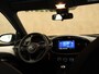 Toyota Aygo X 1.0 VVT-i MT Play - ORIGINEEL NEDERLANDSE AUTO - ACHTERUITRIJCAMERA - APPLE CARPLAY/ANDROID AUTO - ADAPTIEVE CRUISE CONTROL - RIJSTROOKSENSOR MET CORRECTIE - VERKEERSBORDDETECTIE - GROOTLICHTASSISTENT - AUTONOMOUS EMERGENCY BRAKING - DAB ONTVANGER - AIRCO - LED DAGRIJVERLICHTING - START/STOP SYSTEEM - LEDEREN STUURWIEL