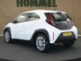 Toyota Aygo X 1.0 VVT-i MT Play - ORIGINEEL NEDERLANDSE AUTO - ACHTERUITRIJCAMERA - APPLE CARPLAY/ANDROID AUTO - ADAPTIEVE CRUISE CONTROL - RIJSTROOKSENSOR MET CORRECTIE - VERKEERSBORDDETECTIE - GROOTLICHTASSISTENT - AUTONOMOUS EMERGENCY BRAKING - DAB ONTVANGER - AIRCO - LED DAGRIJVERLICHTING - START/STOP SYSTEEM - LEDEREN STUURWIEL