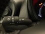 Toyota Aygo X 1.0 VVT-i MT Play - ORIGINEEL NEDERLANDSE AUTO - ACHTERUITRIJCAMERA - APPLE CARPLAY/ANDROID AUTO - ADAPTIEVE CRUISE CONTROL - RIJSTROOKSENSOR MET CORRECTIE - VERKEERSBORDDETECTIE - GROOTLICHTASSISTENT - AUTONOMOUS EMERGENCY BRAKING - DAB ONTVANGER - AIRCO - LED DAGRIJVERLICHTING - START/STOP SYSTEEM - LEDEREN STUURWIEL