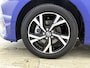 Toyota Yaris 1.5 Hybrid 115 Dynamic Comfort Pack | BTW voertuig | Dodehoek detectie | Stoel+stuurverwarming | Parkeersensoren voor+achter | Apple CarPlay/Android Auto | Cruise Control Adaptive |