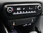 Toyota Yaris 1.5 Hybrid 115 Dynamic Comfort Pack | BTW voertuig | Dodehoek detectie | Stoel+stuurverwarming | Parkeersensoren voor+achter | Apple CarPlay/Android Auto | Cruise Control Adaptive |