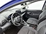 Toyota Yaris 1.5 Hybrid 115 Dynamic Comfort Pack | BTW voertuig | Dodehoek detectie | Stoel+stuurverwarming | Parkeersensoren voor+achter | Apple CarPlay/Android Auto | Cruise Control Adaptive |