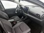 Toyota Yaris 1.5 Hybrid 115 Dynamic Comfort Pack | BTW voertuig | Dodehoek detectie | Stoel+stuurverwarming | Parkeersensoren voor+achter | Apple CarPlay/Android Auto | Cruise Control Adaptive |