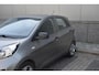 Kia Picanto 1.0 CVVT ISG Airco | Volledig dealer onderhouden | elektrisch glazen schuif-/kanteldak | metaalkleur |