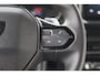 Peugeot 2008 Hybrid 136 e-DCS6 Allure | Navigatie | Parkeersensoren Voor + Achter | Apple Carplay