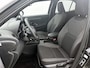 Toyota Yaris Cross 1.5 Hybrid 115 Dynamic Comfort Pack | BTW voertuig | Dodehoek detectie | Stoel+stuurverwarming | Parkeersensoren voor+achter | Apple CarPlay/Android Auto | Cruise Control Adaptive |