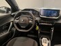 Peugeot 2008 1.2 Hybrid 136 Style Climate | Carplay | Cruise | Parkeersensoren Achter | LED | DAB | Airco (automatisch) | Apple Carplay/Android Auto|telefoonintegratie premium | Centrale deurvergrendeling met afstandsbediening