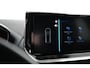 Peugeot 2008 1.2 Hybrid 136 Style Climate | Carplay | Cruise | Parkeersensoren Achter | LED | DAB | Airco (automatisch) | Apple Carplay/Android Auto|telefoonintegratie premium | Centrale deurvergrendeling met afstandsbediening