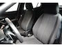 Peugeot 2008 1.2 Hybrid 136 Style Climate | Carplay | Cruise | Parkeersensoren Achter | LED | DAB | Airco (automatisch) | Apple Carplay/Android Auto|telefoonintegratie premium | Centrale deurvergrendeling met afstandsbediening