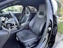 Mercedes-Benz A-klasse 250 e Premium Plus AMG Leder bekleding Breedbeeld