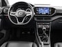 Volkswagen T-Cross 1.0 TSI 95pk Life · Apple/Android Car Play · Lederen Bekleding · Stoelverwarming · Dodehoeksensor · ACC ·