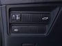 Toyota Yaris Cross 1.5 Hybrid Launch Edition Bi-Tone / Trekhaak / HUD / JBL