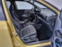 Toyota Yaris Cross 1.5 Hybrid Launch Edition Bi-Tone / Trekhaak / HUD / JBL