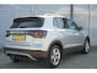 Volkswagen T-Cross 1.5 TSI 150pk DSG Style | Trekhaak | Achteruitrijcamera | Apple Carplay & Android Auto