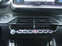 Peugeot 208 1.2 PureTech Allure Pack Automaat | Navi / Climate / Camera