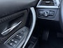 BMW 3-Serie 320i Upgrade Edition Automaat | Navigatie | Cruise | Climate | Sensoren | Lichtmetaal
