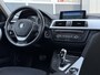 BMW 3-Serie 320i Upgrade Edition Automaat | Navigatie | Cruise | Climate | Sensoren | Lichtmetaal