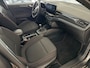 Ford Focus Wagon 1.0 EcoB. ST L. Bns