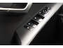 Kia Niro EV e-Niro DynamicLine 64.8 kWh 3-fase [ Navi Adapt.cruise Camera Stoel-en stuurverwarming ]