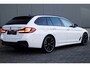 BMW 5-Serie Touring 520i High Executive M-Sport/Panorama/Lee