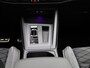 Volkswagen Golf 1.5 eTSI Aut. R-Line | Panoramadak | IQ Light | BlackStyle | Winterpakket | HeadUp Display | 18" Velgen |