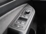 Volkswagen Golf 1.5 eTSI Aut. R-Line | Panoramadak | IQ Light | BlackStyle | Winterpakket | HeadUp Display | 18" Velgen |