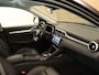 MG MG ZS EV Long Range Luxury 70 kWh -SOH 96,09% - ORIGINEEL NEDERLANDSE AUTO - ACHTERUITRIJASSISTENT - RONDOMZICHTCAMERA - APPLE CARPLAY/ANDROID AUTO - NAVIGATIESYSTEEM - ADAPTIEVE CRUISE CONTROL - DODEHOEKDETECTIE - RIJSTROOKASSISTENT - PANORAMADAK - KEYLESS ENTRY & START - LED KOPLAMPEN - DRAADLOZE TELEFOONLADER - VOLLEDIG DIGITAAL COCKPIT - VERWARMDE VOORSTOELEN - CLIMATE CONTROL - LICHTMETALEN VELGEN 17" - DAB ONTVANGER