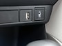 Toyota Yaris 1.5 Hybrid Style | BTW Voertuig | lichte kleur interieur | Half leder/stof | Stoelverwarming | 17" velgen | Navigatie | Apple CarPlay/Android auto | Cruise Control Adaptive | Climate Control |