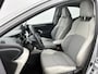 Toyota Yaris 1.5 Hybrid Style | BTW Voertuig | lichte kleur interieur | Half leder/stof | Stoelverwarming | 17" velgen | Navigatie | Apple CarPlay/Android auto | Cruise Control Adaptive | Climate Control |