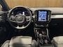 Volvo XC40 2.0 B4 Plus Dark | BLIS | Verwarmde Voorstoelen | Camera | Keyless start / entry | Harman Kardon |