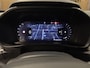 Volvo XC40 2.0 B4 Plus Dark | BLIS | Verwarmde Voorstoelen | Camera | Keyless start / entry | Harman Kardon |