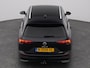 Volkswagen Golf Variant 1.5 eTSI R-Line Business | CAMERA | ADAPTIVE | TREKHAAK | STOEL- EN STUURVERW.